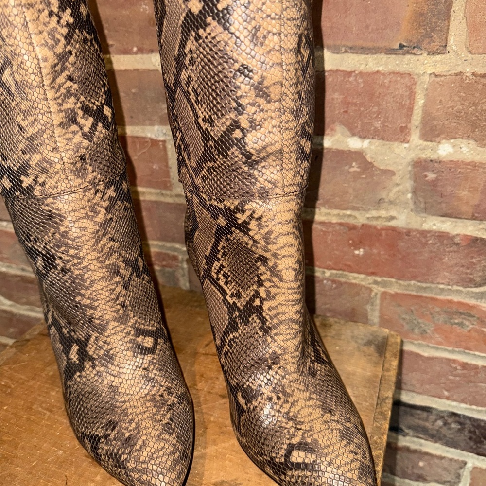 Snakeskin Pattern Boots - image 4